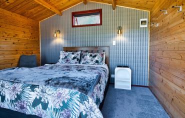 Log Cabin