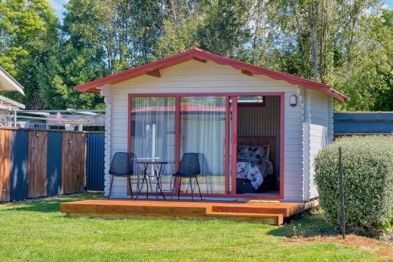 Log Cabin outside